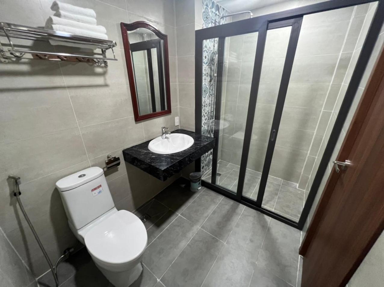 Hanh Trang Hotel Ciudad Ho Chi Minh  Exterior foto